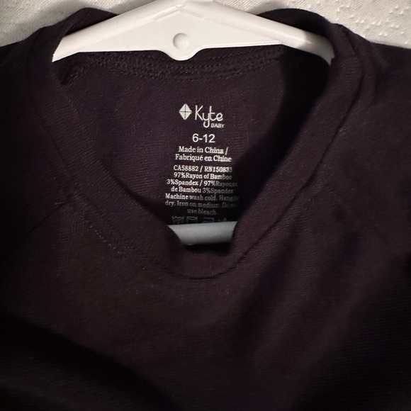 Kyte BABY black long sleeved top - Picture 1 of 2